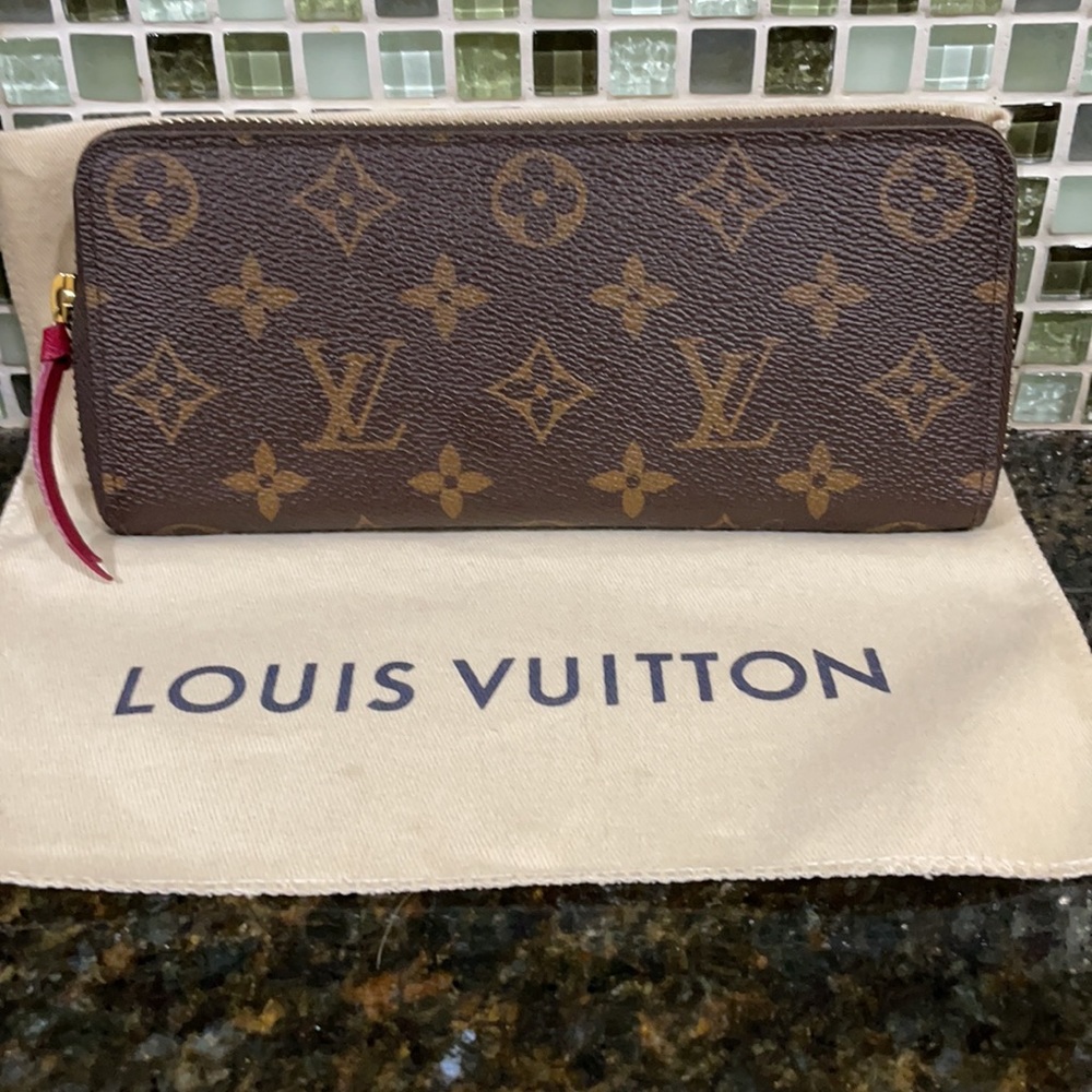 Louis Vuitton Clemence wallet / Monogram & Pivone